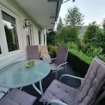 Apartment Terrace Retreat In