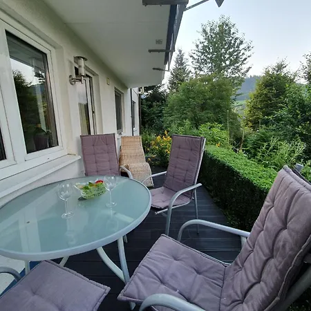 Apartment Terrace Retreat In