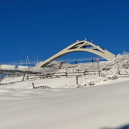Terrace Retreat In Apartamento Winterberg
