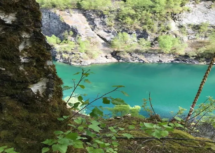 Terrace Retreat In Apartment *